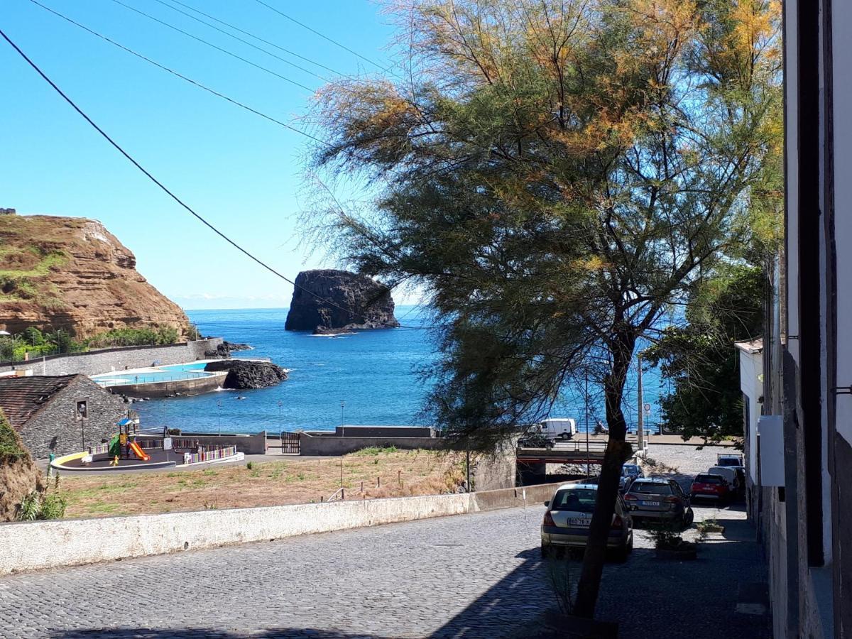 Souza Beach Apartment - Porto Da Cruz - Studio & Suite Екстериор снимка